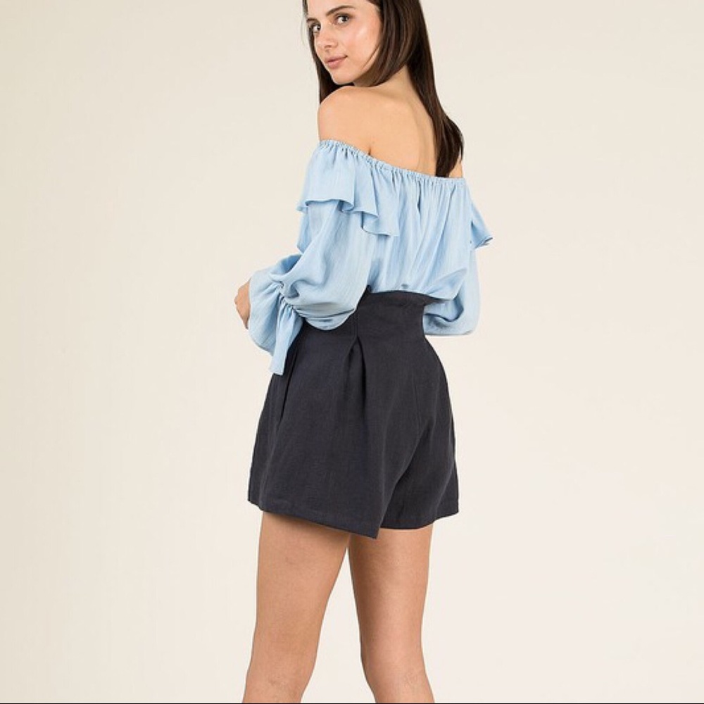 1 LEFT‼️ Linen Pleated Shorts-Navy - Picture 3 of 4